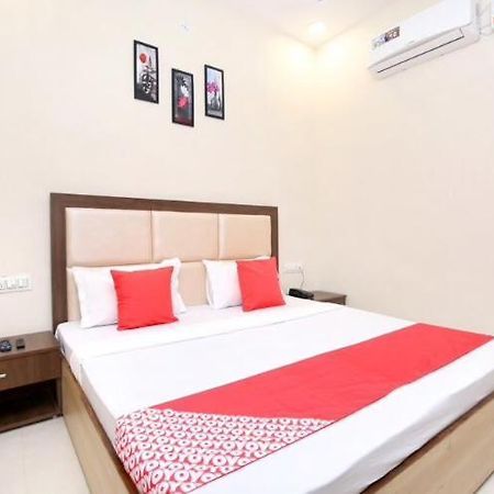 Forever Inn Hotel Near Golden Temple Amritsar Buitenkant foto