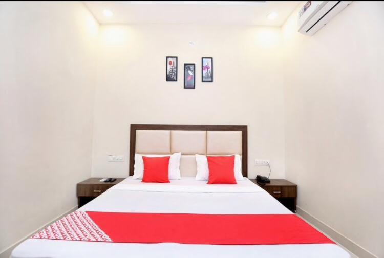 Forever Inn Hotel Near Golden Temple Amritsar Buitenkant foto